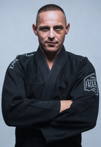 Hlavný trenér - Ľubomír Repaský